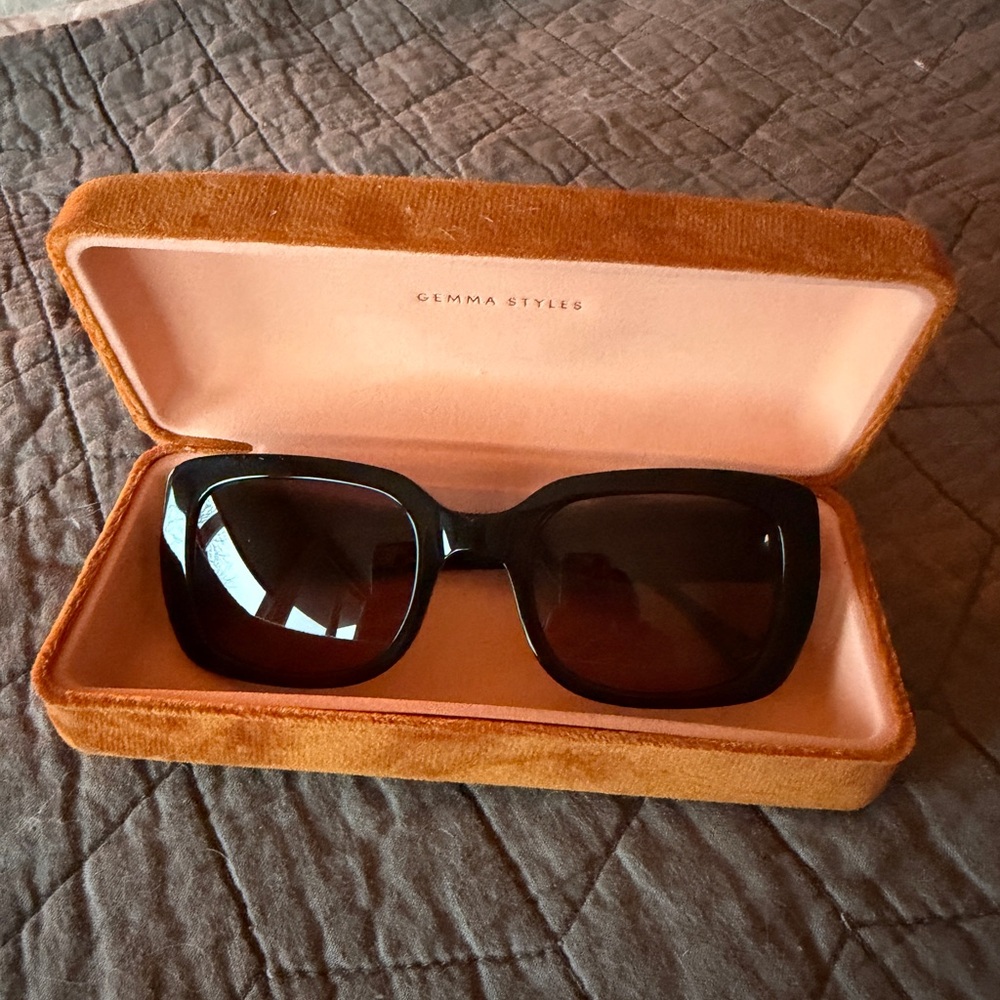 Gemma Styles Take It Easy Carbon Black Sunglasses